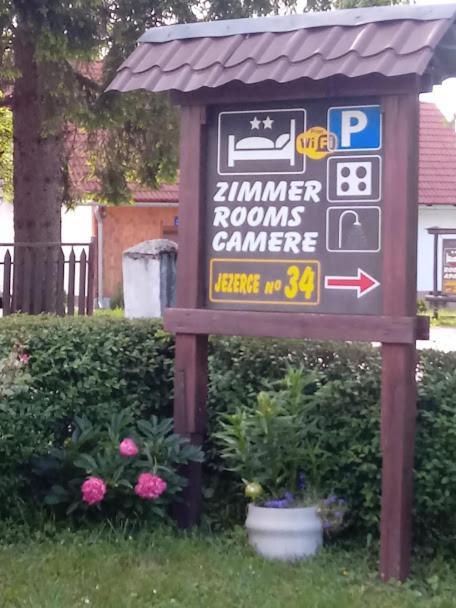 Guesthouse Marton Jezerce Exteriér fotografie