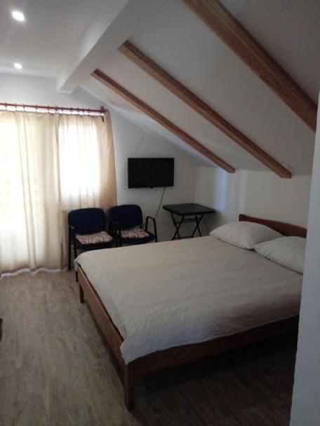 Guesthouse Marton Jezerce Exteriér fotografie