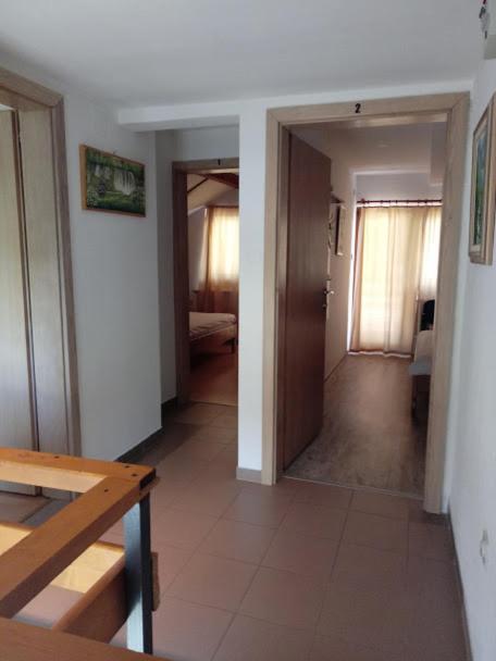 Guesthouse Marton Jezerce Exteriér fotografie